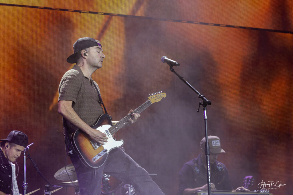 Live concert photography by Jeffrey R. Greco