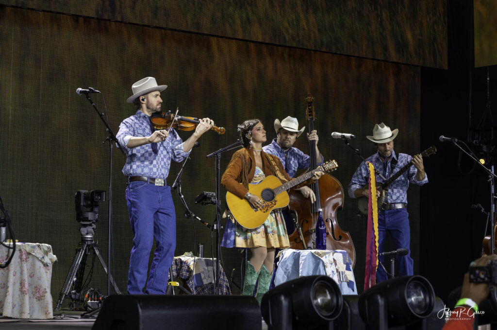 Live concert photography by Jeffrey R. Greco