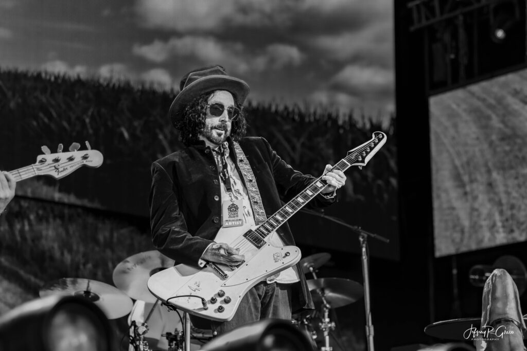 Live concert photography by Jeffrey R. Greco
