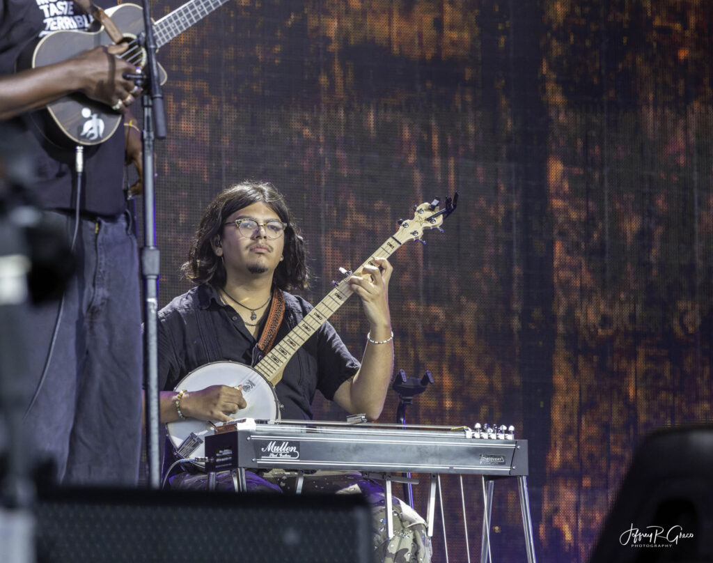 Live concert photography by Jeffrey R. Greco