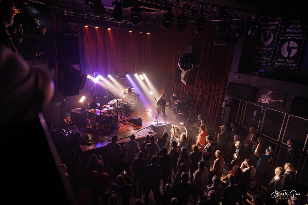 Live concert photography by Jeffrey R. Greco
