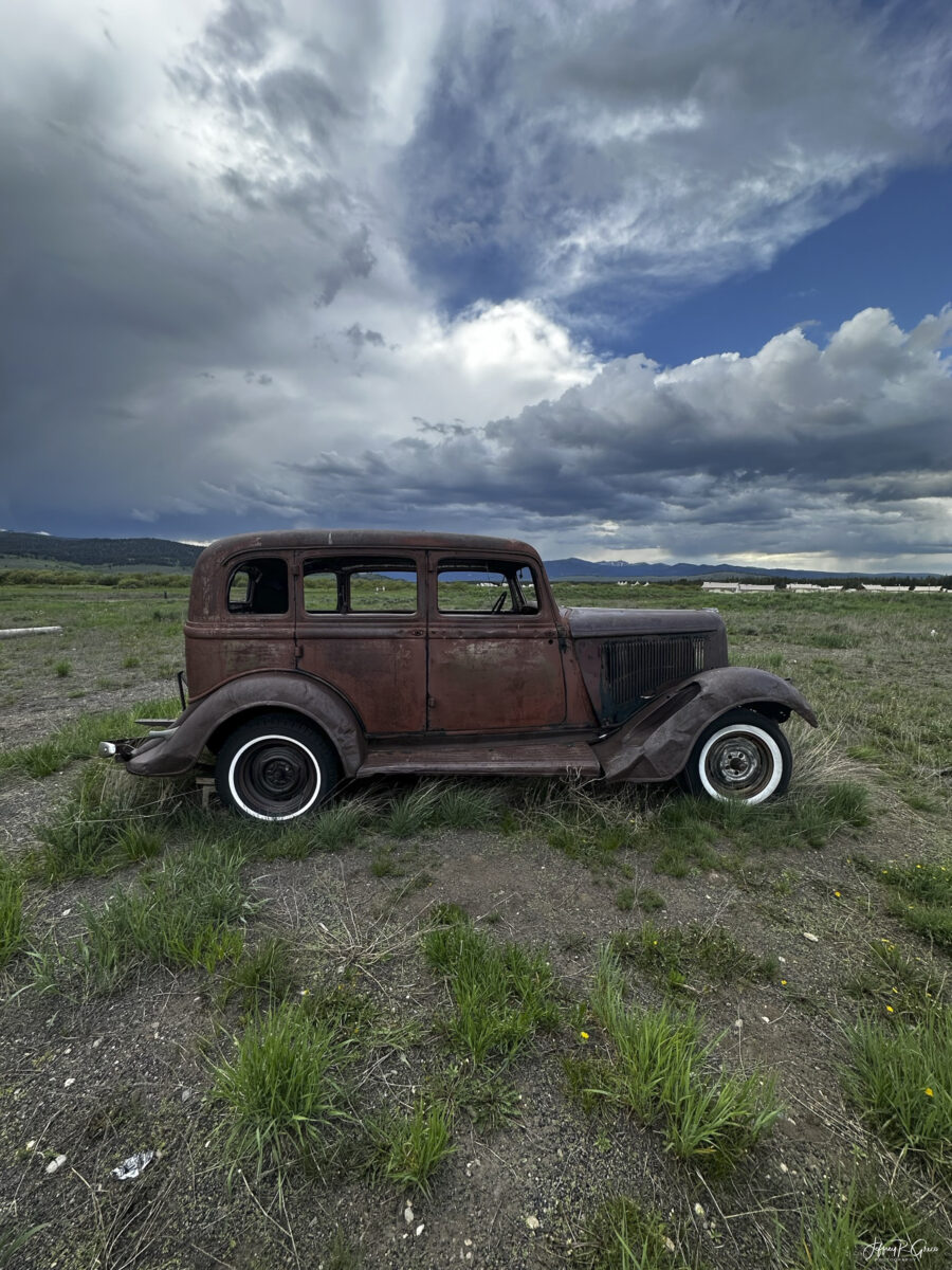 Yellowstone — The Journey West